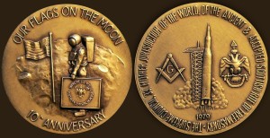 1979-moon-masonic-medallion