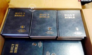 senseless-missionaries-send-not-food-and-water-but-bibles-as-relief-630x380